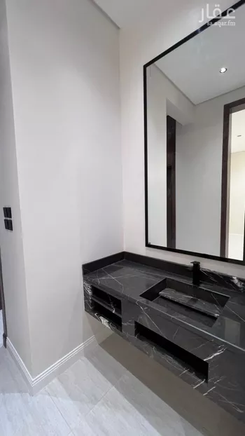 دور للبيع في شارع فيضة نومان, حي الغدير, مدينة ابها, منطقة عسير صورة 2