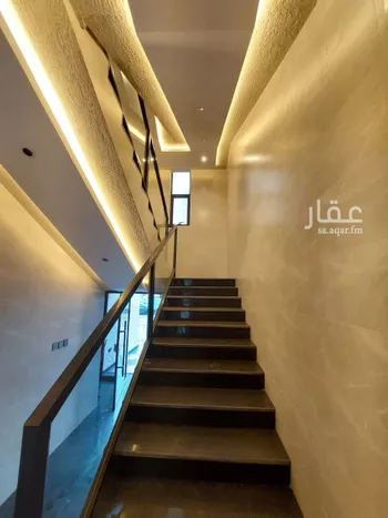دور للبيع في شارع صالح الزغيبي, حي الزهور, مدينة ابها, منطقة عسير صورة 2