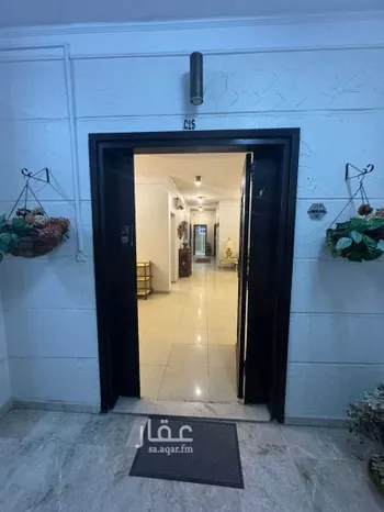 شقة للإيجار في شارع عثمان اب?? عفان, حي الملك عبدالله, مدينة الرياض, منطقة الرياض