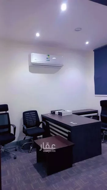 مكتب تجاري للإيجار في شارع سعود ابن فيصل, حي الملقا, مدينة الرياض, منطقة الرياض صورة 3