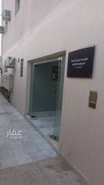 مكتب تجاري للإيجار في شارع نجران, حي ظهرة لبن, مدينة الرياض, منطقة الرياض صورة 3