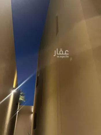 فيلا للبيع في شارع محمد بن رزين, حي النرجس, مدينة الرياض, منطقة الرياض صورة 2