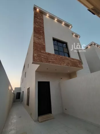 دور للبيع في شارع ابن الحبوبي, حي عكاظ, مدينة الرياض, منطقة الرياض صورة 2