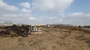 أرض للبيع في شارع ابو برقان السعدي ، الحريضة ، رجال المع