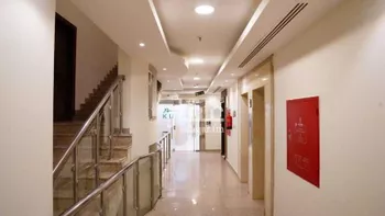 مكتب تجاري للإيجار في شارع الأمير محمد بن عبدالعزيز, حي العليا, مدينة الرياض, منطقة الرياض صورة 2