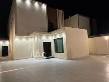 عمارة للبيع في شارع الدقم, حي القادسية, مدينة البكيريه, منطقة القصيم صورة 3