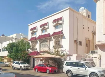 فيلا للبيع في شارع بشر بن معاويه, حي الصفاء, مدينة جدة, منطقة مكة المكرمة صورة 3