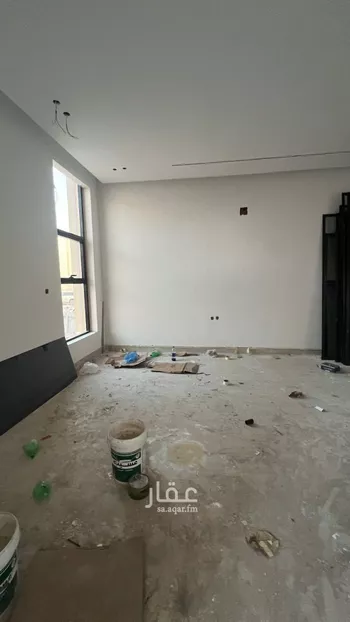 فيلا للبيع في شارع عبداللطيف بن المبارك, حي المهدية, مدينة الرياض, منطقة الرياض صورة 2