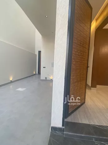 فيلا للبيع في شارع محمد بن أبي بكر القيم, حي المهدية, مدينة الرياض, منطقة الرياض صورة 3