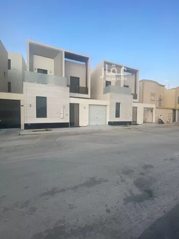 فيلا للبيع في شارع عبدالله النحوي, حي المهدية, مدينة الرياض, منطقة الرياض صورة 2
