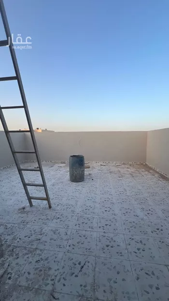 فيلا للبيع في شارع عبداللطيف بن المبارك, حي المهدية, مدينة الرياض, منطقة الرياض صورة 4