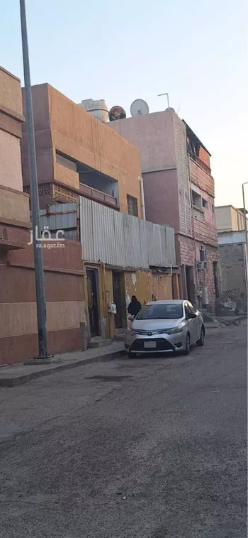 عمارة للبيع في شارع القيصومة, حي القادسية, مدينة الدمام, المنطقة الشرقية