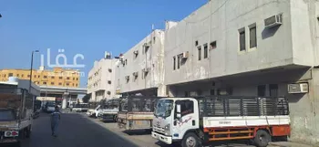 عمارة للبيع في شارع حائل, حي القادسية, مدينة الدمام, المنطقة الشرقية صورة 2