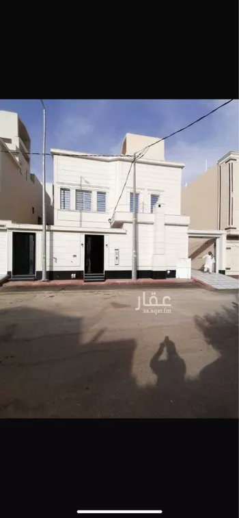 فيلا للإيجار في شارع عبدالرحمن الدخيل ، حي المروج ، المزاحمية ، المزاحمية