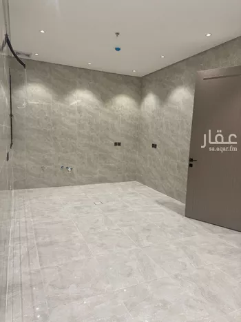 شقة للإيجار في شارع العطايف, حي الحمراء, مدينة الخبر, المنطقة الشرقية