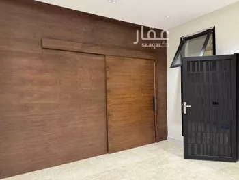 فيلا للبيع في شارع أحمد بن محمد الشعبي, حي المهدية, مدينة الرياض, منطقة الرياض صورة 4