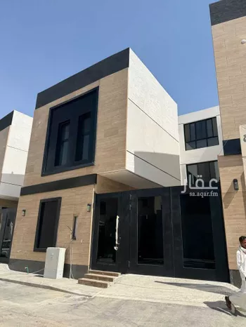 فيلا للبيع في شارع أحمد بن محمد الشعبي, حي المهدية, مدينة الرياض, منطقة الرياض صورة 2
