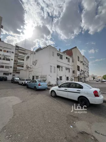 دور للبيع في شارع عبدالكريم ابن روح البصري, حي السيح, مدينة المدينه المنوره, منطقة المدينة المنورة صورة 3
