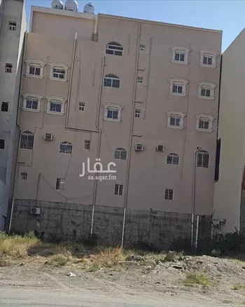 فيلا للبيع في شارع الوجيف, حي السلام, مدينة ابها, منطقة عسير صورة 2