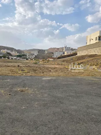 أرض للبيع في شارع المعزليه , حي المنتزة, مدينة ابها, منطقة عسير