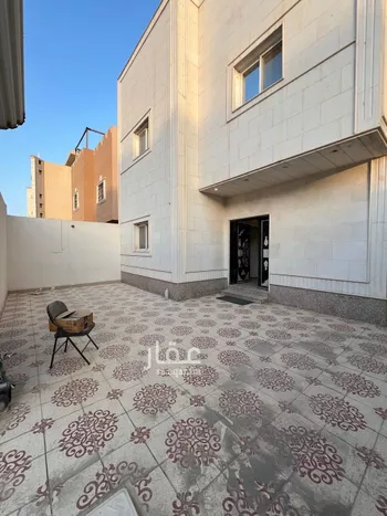 دور للإيجار في شارع عبدالعزيز الشعيبي, حي الوادي, مدينة الرياض, منطقة الرياض