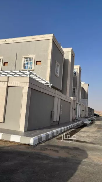 عمارة للبيع في شارع يحيىى بن خالد البرمكي ، حي النهضة ، نجران ، منطقة نجران صورة 4