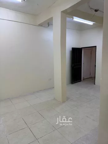 شقة للإيجار في شارع طريق الملك فهد بن عبدالعزيز, حي مدينة العمال, مدينة الدمام, المنطقة الشرقية صورة 2