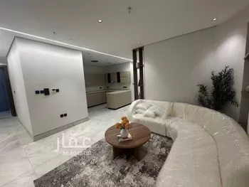 شقة للبيع في شارع ابي فراس الحمدانى, حي الرائد, مدينة الرياض, منطقة الرياض صورة 2