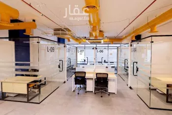 مكتب تجاري للإيجار في شارع ابن عساكر, حي الدريهمية, مدينة الرياض, منطقة الرياض صورة 2