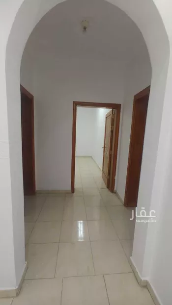 عمارة للبيع في شارع محمد بن خلف ، حي السكة الحديد ، المدينة المنورة ، منطقة المدينة المنورة صورة 3