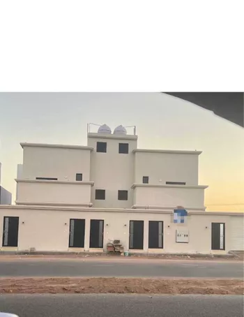 شقة للبيع في شارع عبدالرحمن ابن عفان ، حي الوادي ، حائل ، منطقة حائل