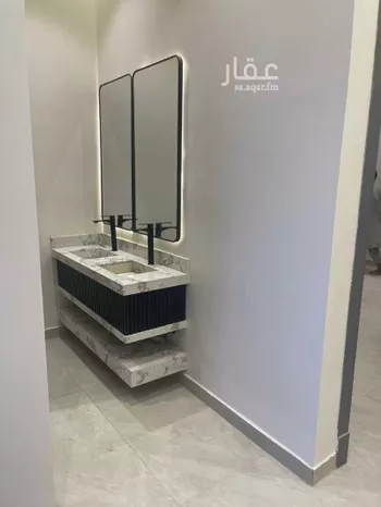 فيلا للبيع في شارع خريص, حي الجنادرية, مدينة الرياض, منطقة الرياض صورة 5