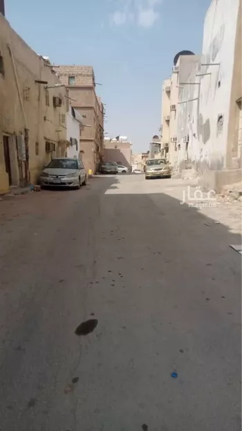 فيلا للبيع في شارع اوس العامري, حي الشميسي, مدينة الرياض, منطقة الرياض صورة 3