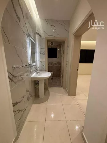 شقة للإيجار في شارع عروه ابو غمر, حي النزهة, مدينة جدة, منطقة مكة المكرمة صورة 3