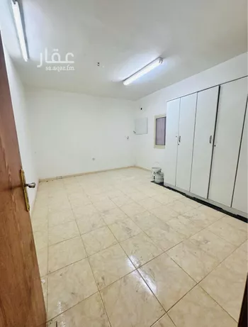 عمارة للإيجار في شارع أبي المحاسن الهمذاني, حي أم الحمام الغربي, مدينة الرياض, منطقة الرياض صورة 3