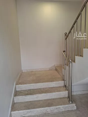 دور للبيع في شارع نوفل العامري, حي العوالي, مدينة الرياض, منطقة الرياض صورة 2