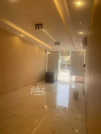 محل للإيجار في شارع الملك عبد الله بن عبدالعزيز, حي العاصمة, مدينة امارة منطقة الرياض - الدرعيه, منطقة الرياض صورة 2