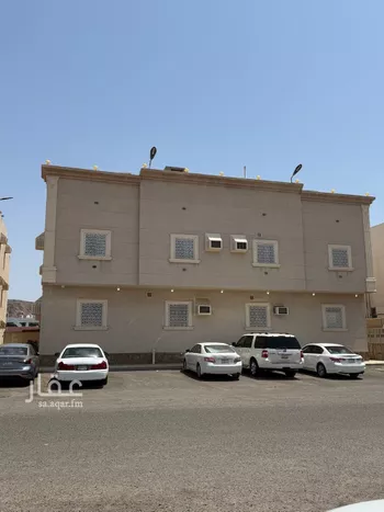 عمارة للبيع في شارع شارع ابو اسحق الشيرازى, حي الدفاع, مدينة المدينه المنوره, منطقة المدينة المنورة صورة 2