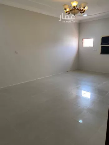 عمارة للإيجار في شارع هشام بن معاويه, حي العزيزية الثاني, مدينة الاحساء, المنطقة الشرقية صورة 4