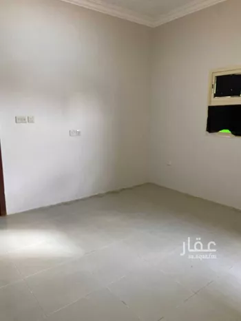 عمارة للإيجار في شارع هشام بن معاويه, حي العزيزية الثاني, مدينة الاحساء, المنطقة الشرقية صورة 3