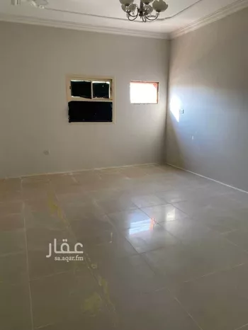 عمارة للإيجار في شارع هشام بن معاويه, حي العزيزية الثاني, مدينة الاحساء, المنطقة الشرقية صورة 2