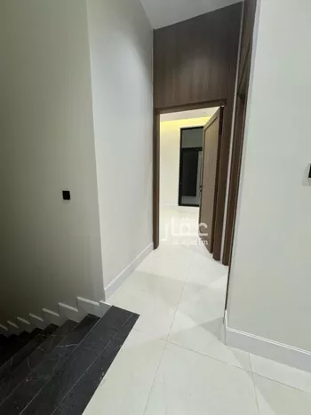 فيلا للبيع في شارع الخادم, حي المهدية, مدينة الرياض, منطقة الرياض صورة 3