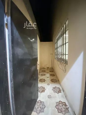 فيلا للبيع في شارع رقم 70, حي ظهرة لبن, مدينة الرياض, منطقة الرياض صورة 4
