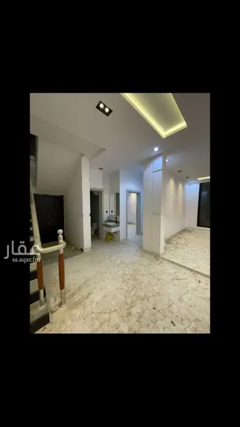 فيلا للبيع في شارع عبدالوهاب الاحمدي, حي بدر, مدينة الرياض, منطقة الرياض صورة 5