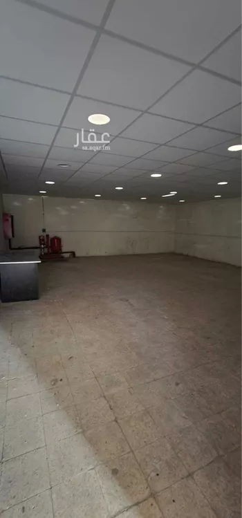 محل للإيجار في حي ، شارع علي بن محمد بن عبدالوهاب ، حي الملز ، الرياض ، منطقة الرياض صورة 2