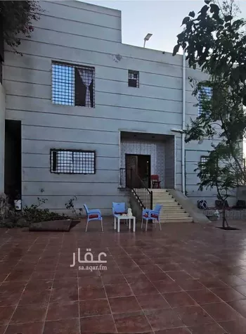 فيلا للبيع في شارع جبل اروم, حي التعاون, مدينة ابها, منطقة عسير صورة 2