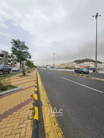 عمارة للإيجار في شارع وادي حنيفة, حي الضباب, مدينة ابها, منطقة عسير
