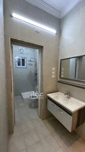 شقة للبيع في شارع حازم بن حزام الخزاعي, حي الطيبات, مدينة العقيق, منطقة الباحة
