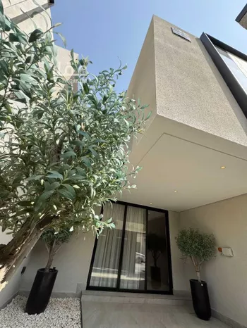 فيلا للبيع في شارع عثمان زادة, حي الريان, مدينة الرياض, منطقة الرياض صورة 2