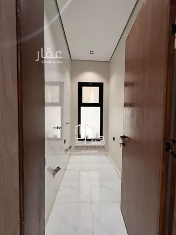 شقة للبيع في شارع محب الدين الفاكهاني, حي السويس 1, مدينة جازان, منطقة جازان صورة 3